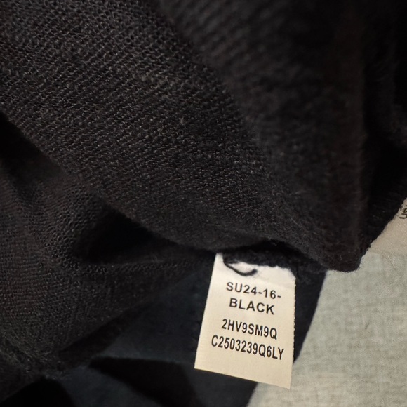 Chic Black Maxi Dress by The Drop - Picture 5 of 6